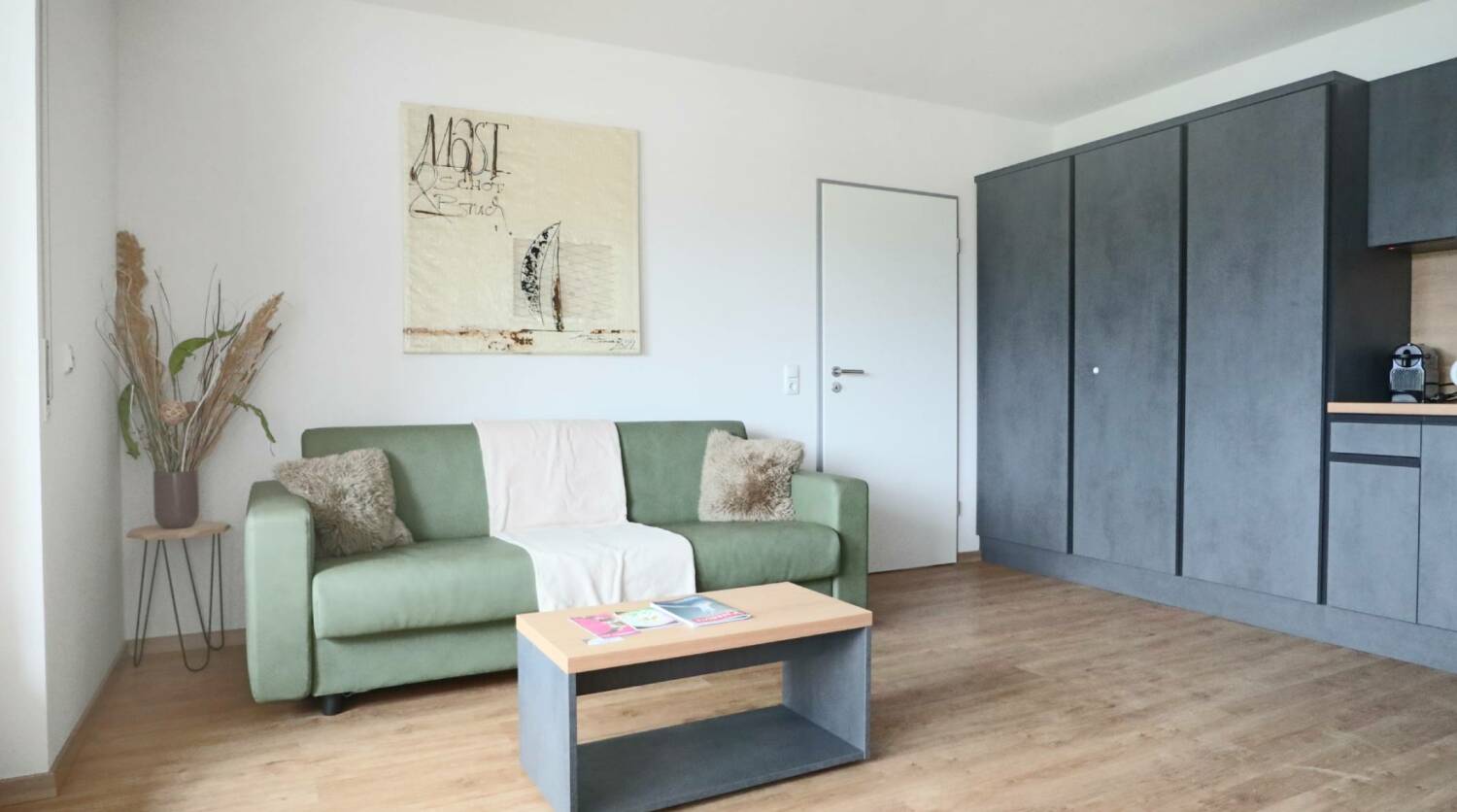 Wohnraum 04 bearbeitet kleiner.jpg