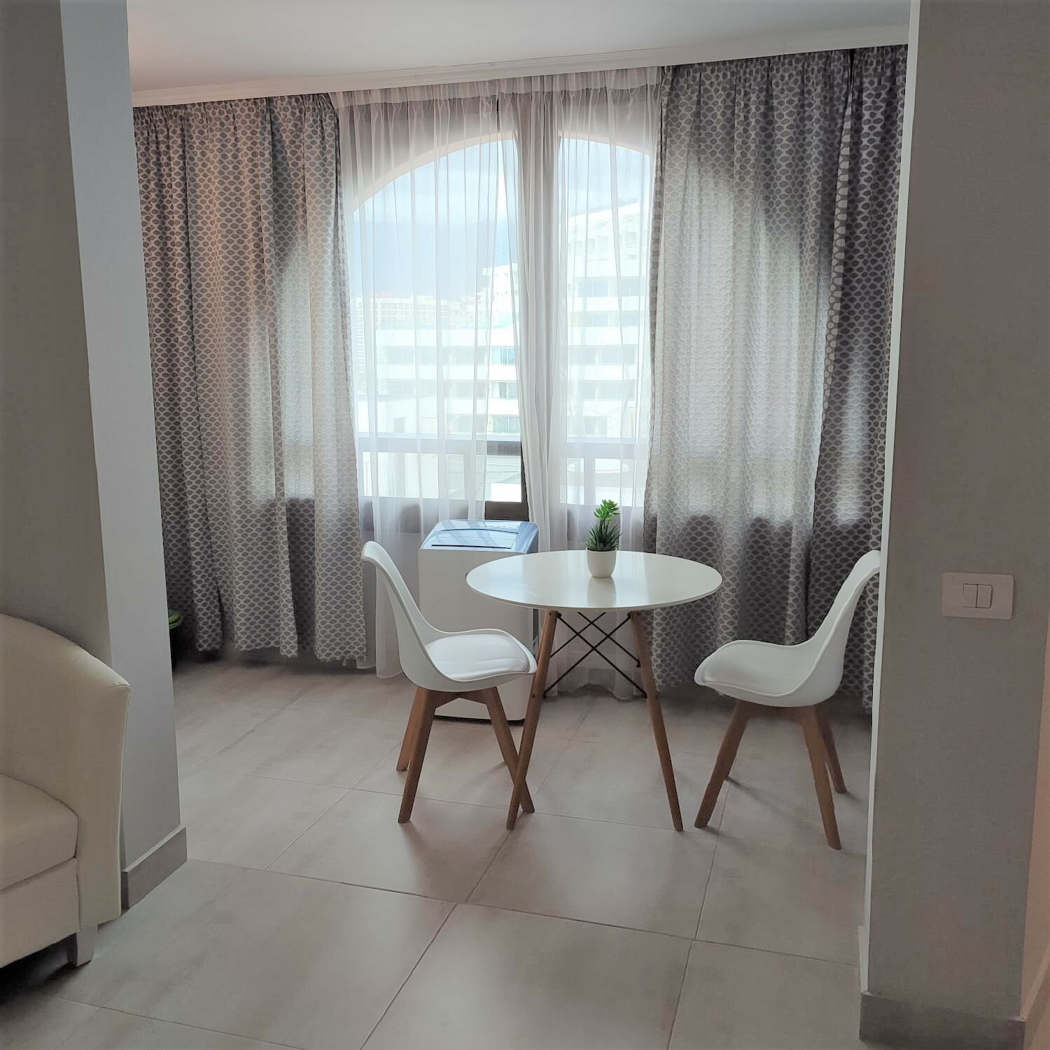 PHOTO-2022-04-13-12-36-08 (1).jpg