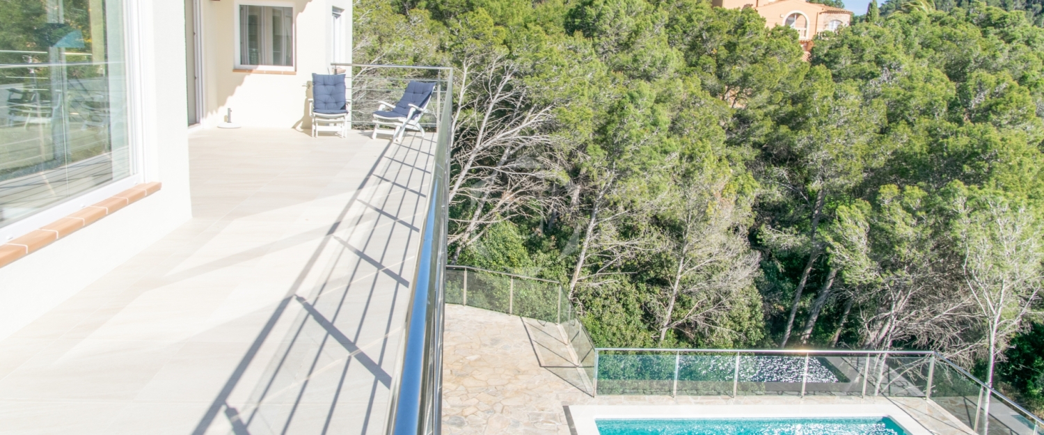 Luxury Holiday Home with pool, with Views of Sa tuna bay, in Begur, Costa Brava, Spain 0006.jpg