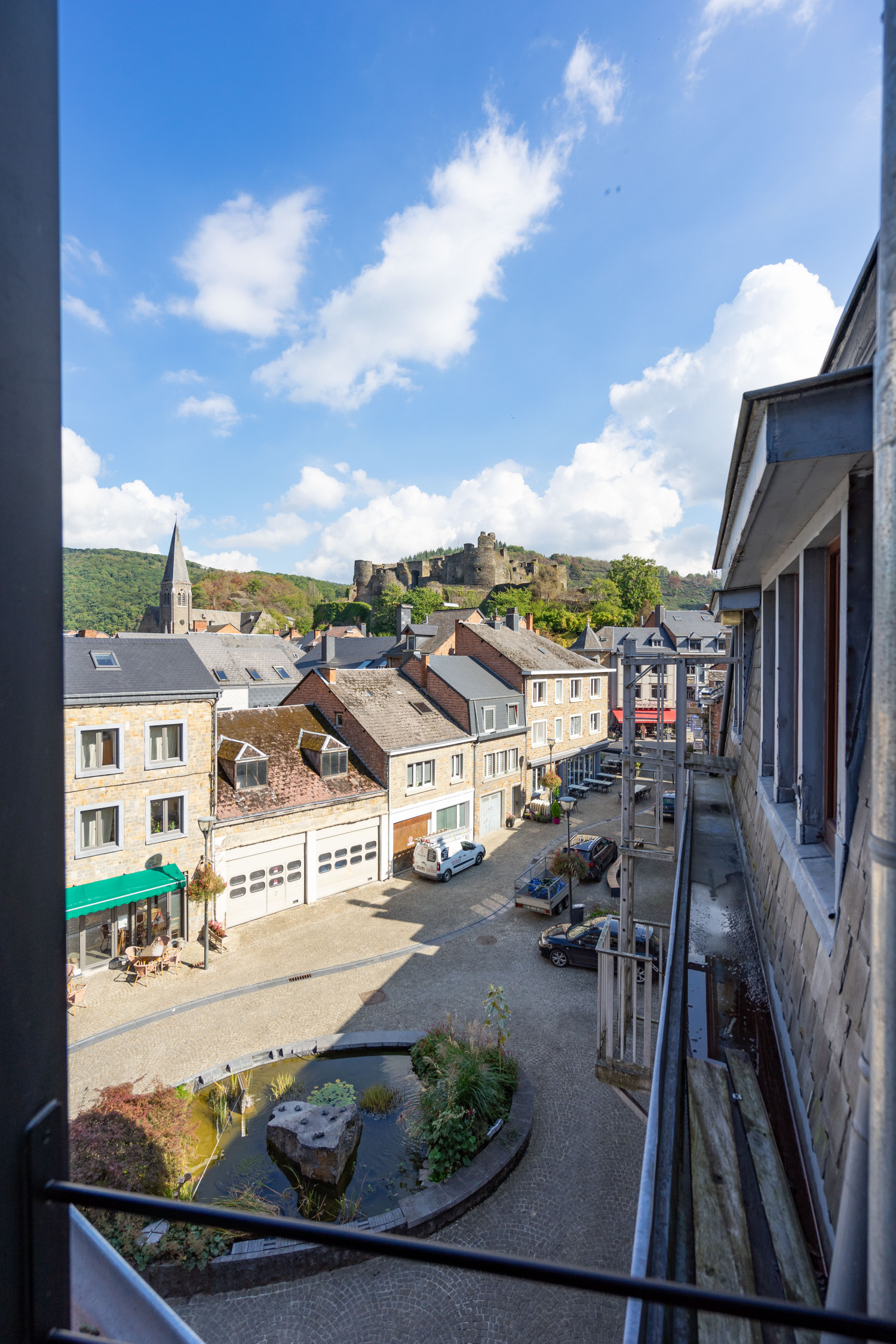 Quai de l'Ourthe Web-05384.jpg