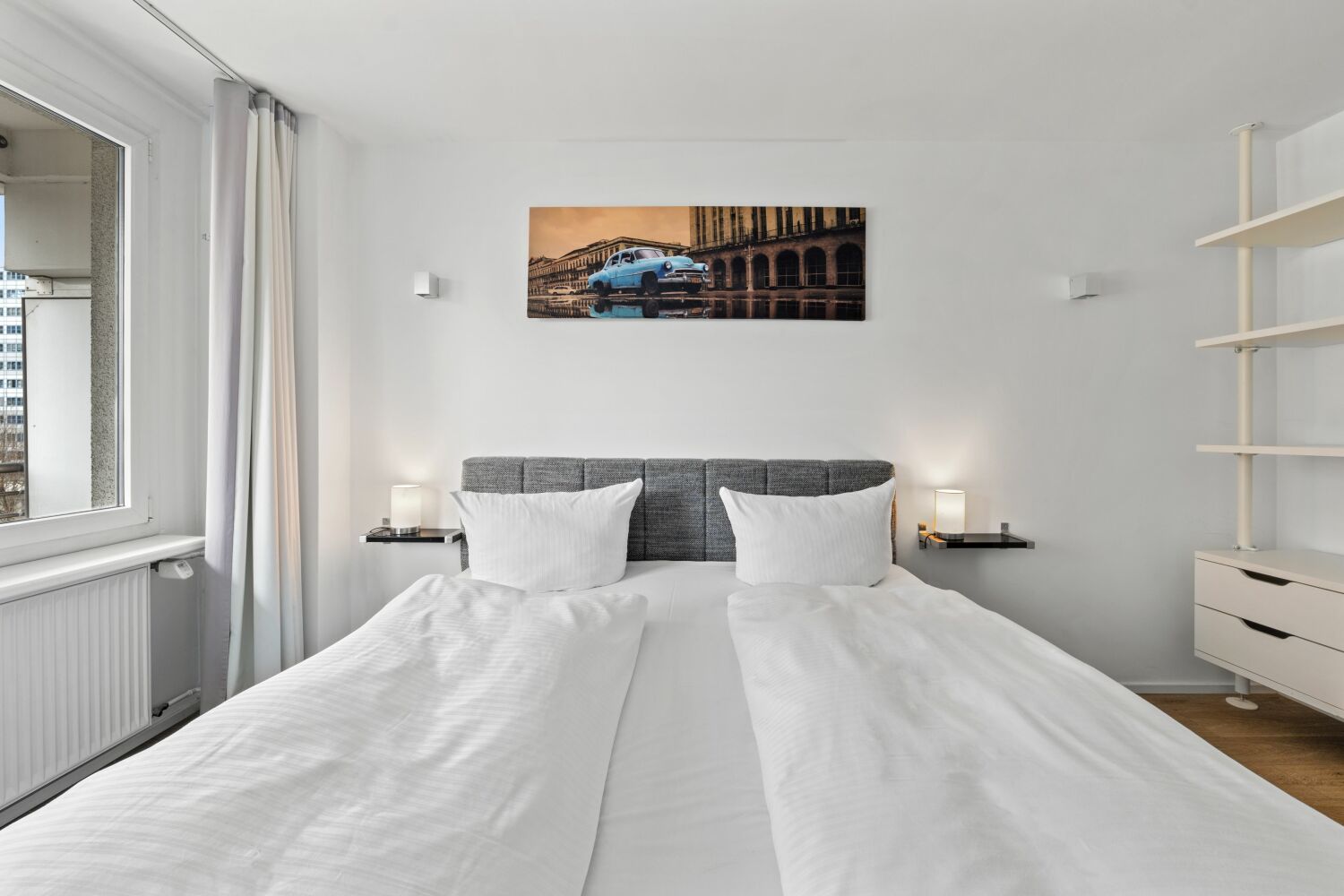 schlafzimmer (2).JPG