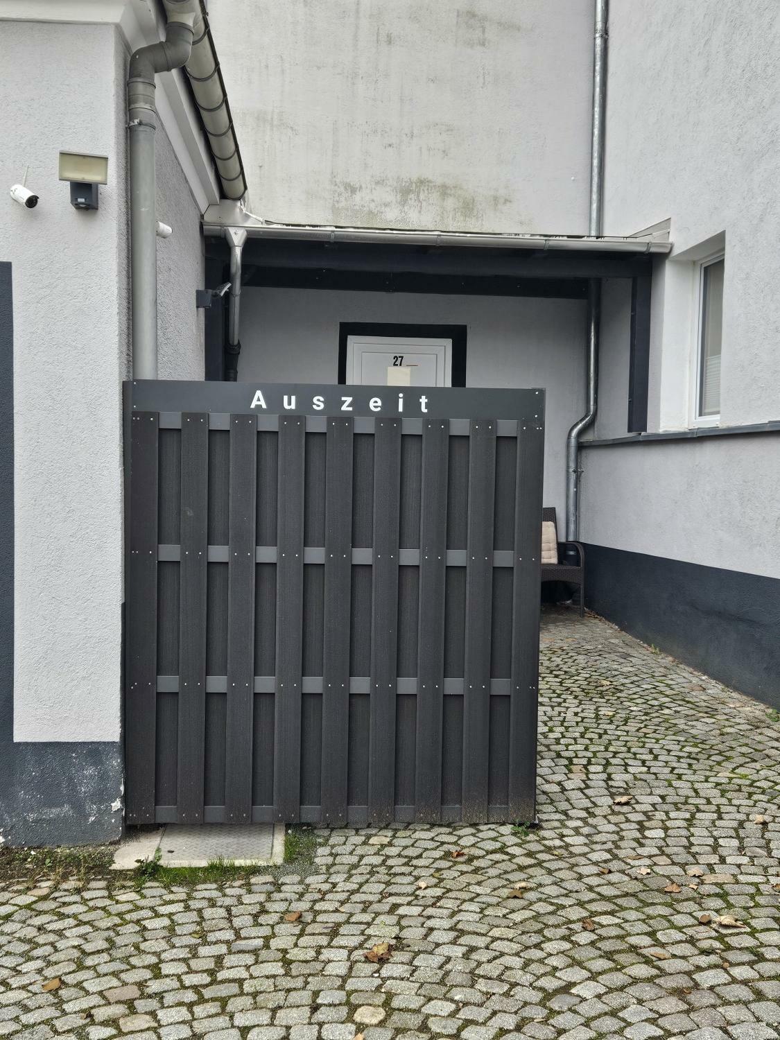 Eingang FeWo Auszeit (2).jpg