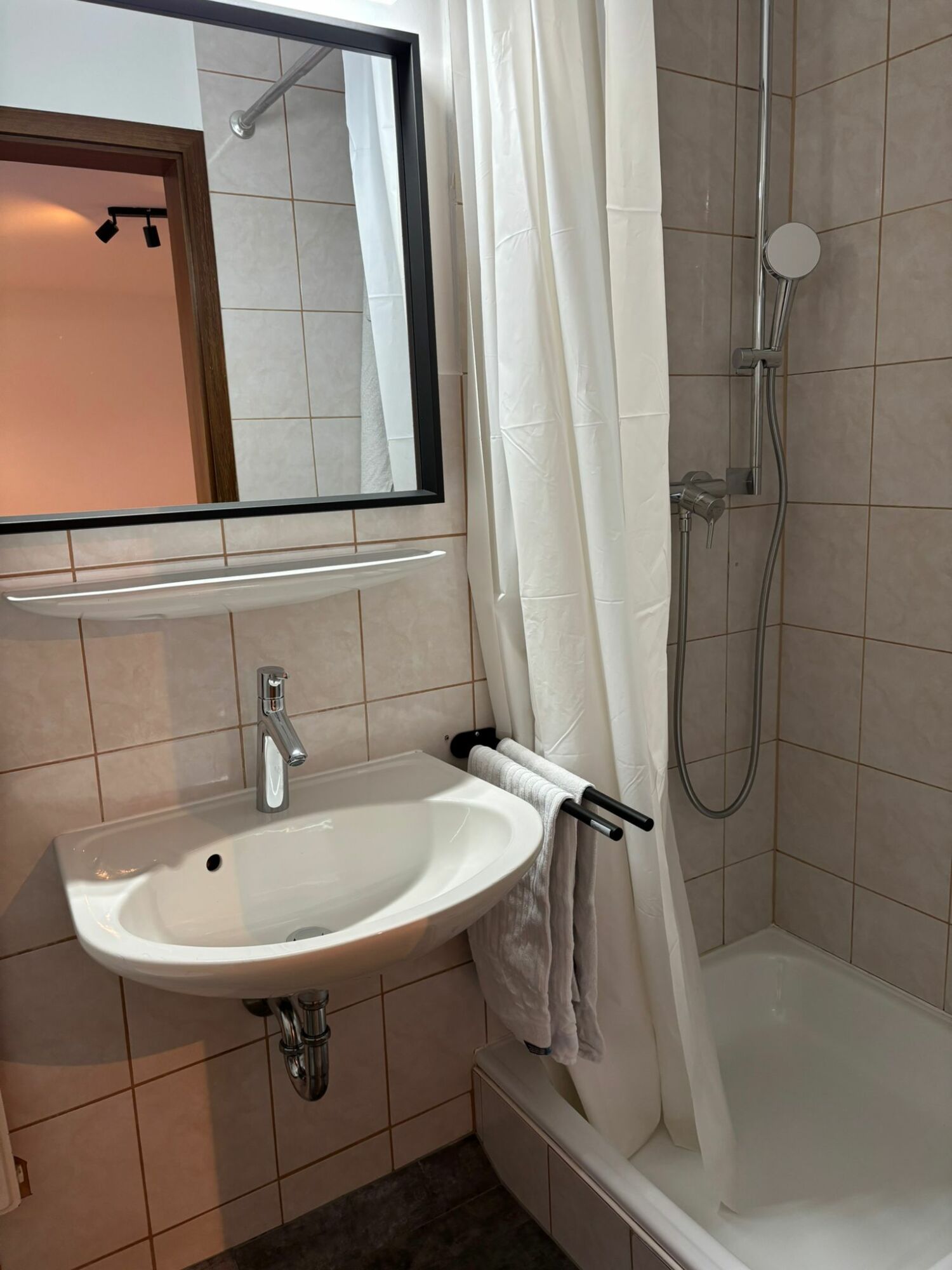 PHOTO-2025-01-05-17-48-31 3.jpg