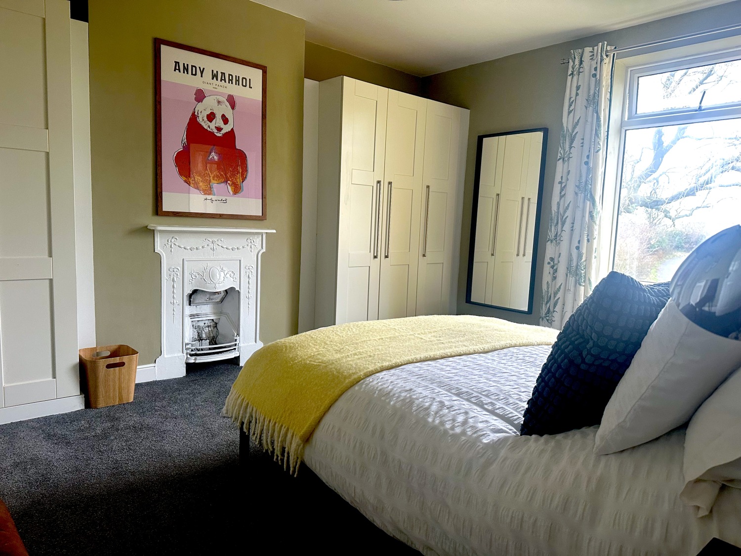 Bedroom One pic 8.jpeg