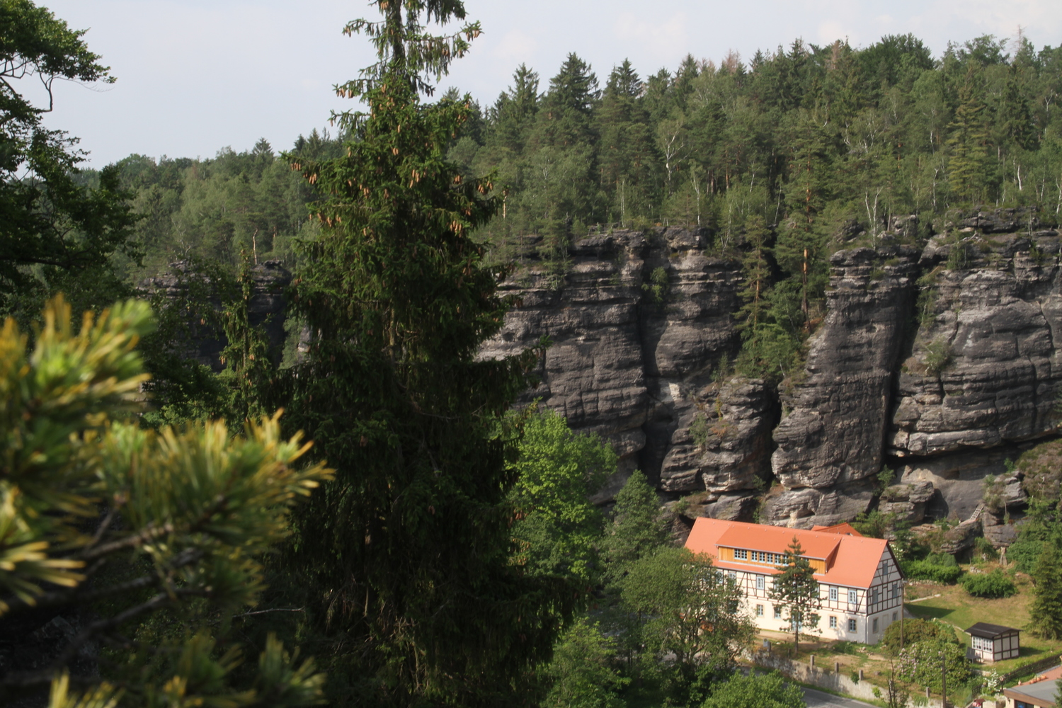 Felsenkeller vom Aussichtspunkt Nachbar 2019_06_11_1134.JPG