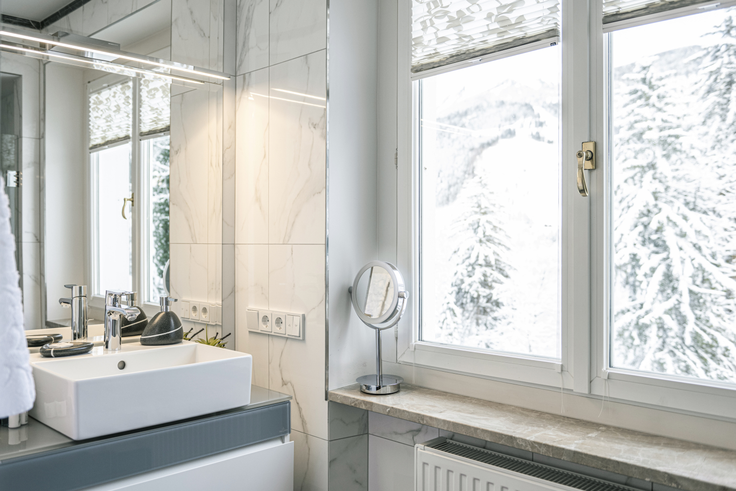 _MAX8712Drausen Bild unscharf.jpg