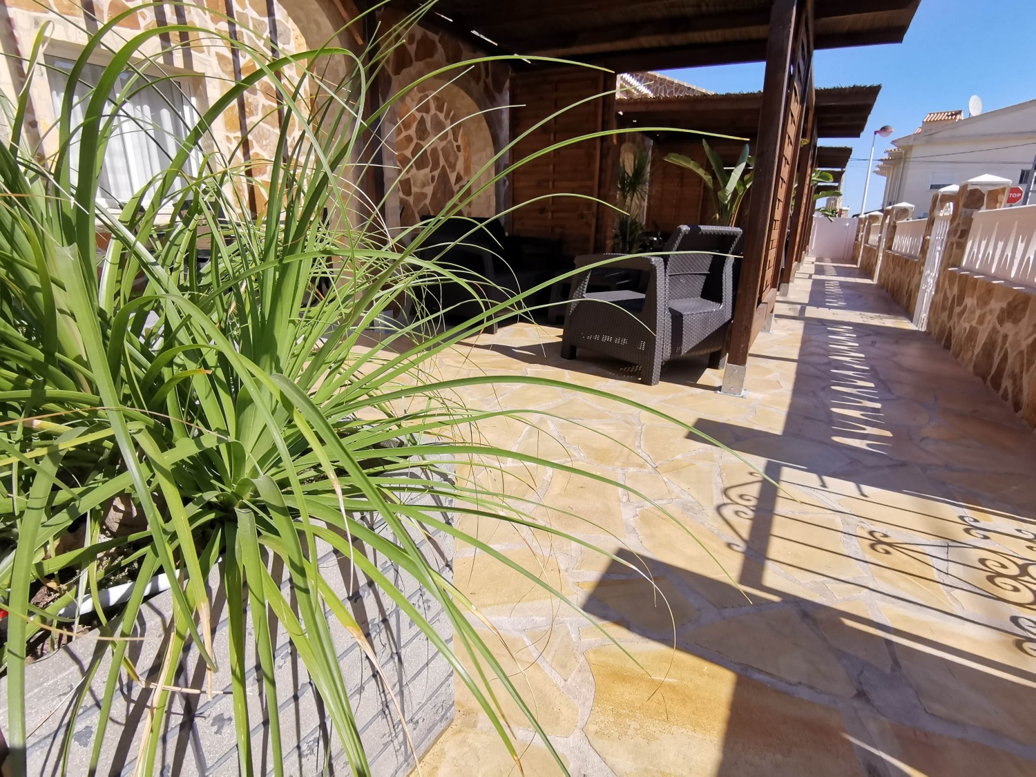 Residencia Thomas Außenbereich-13-min-min.jpg