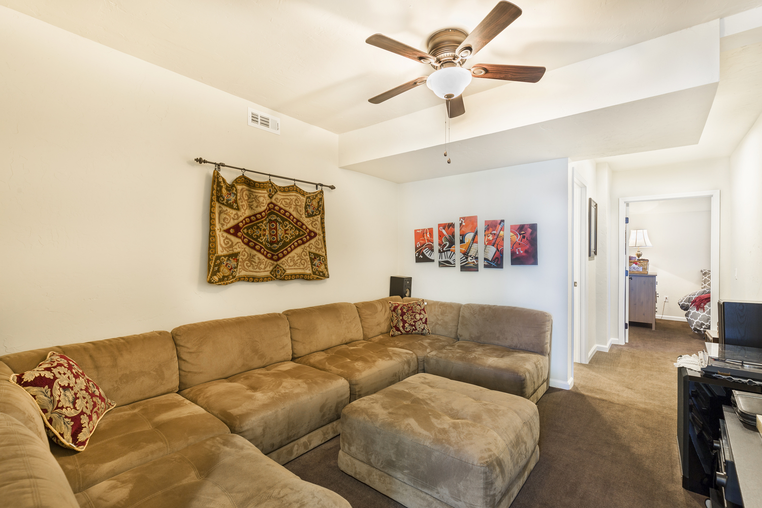 Julian Vacation Rentals Lake Cuyamaca Custom Home "A Living Canvas"