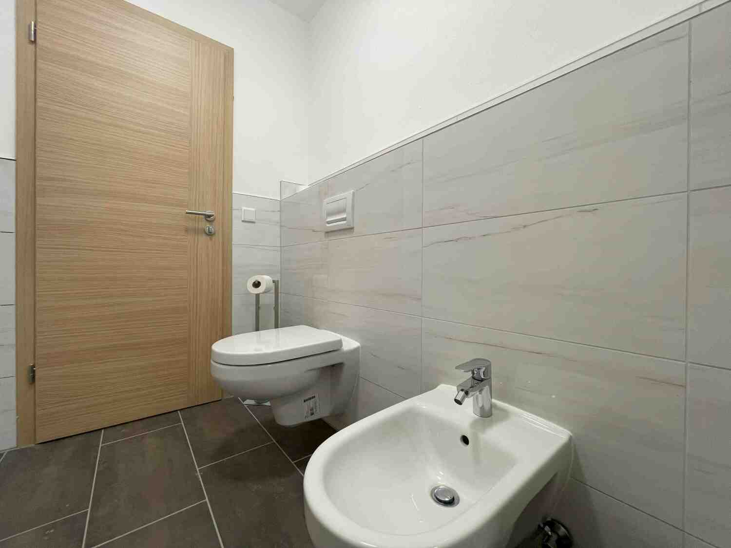 MAX119_ Industriestraße 25b, 93142 Maxhütte-Haidhof (15).jpg