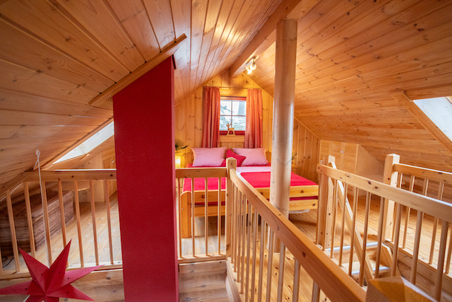 Blockhaus obenjpg Kopie.jpg