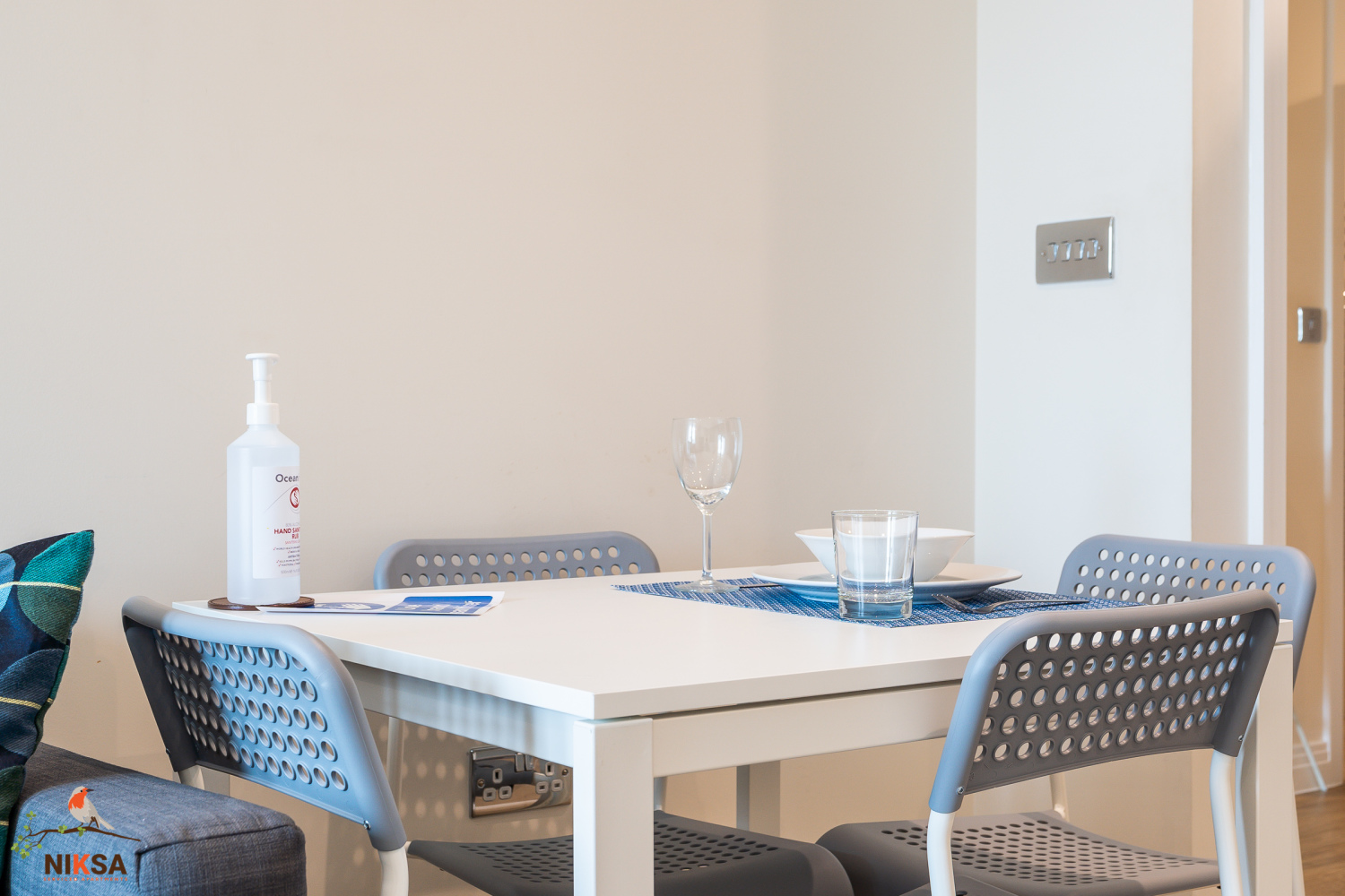 38 Empire House-11.jpg