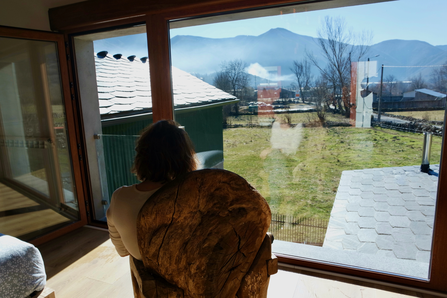 02 Parreiro Habitación Sillón.jpeg