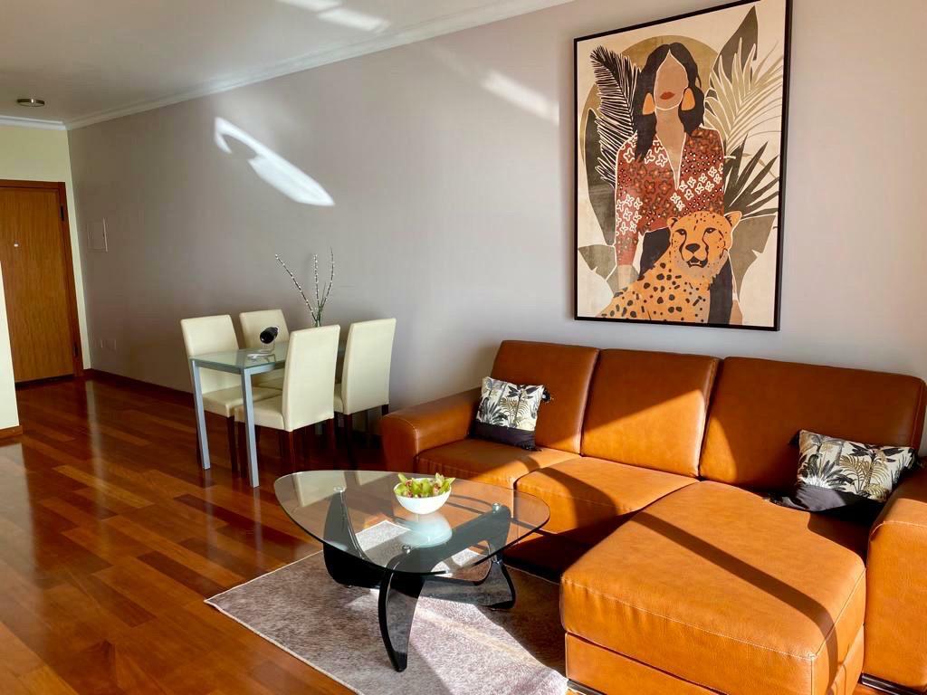 Lounge Sofa Table.jpg