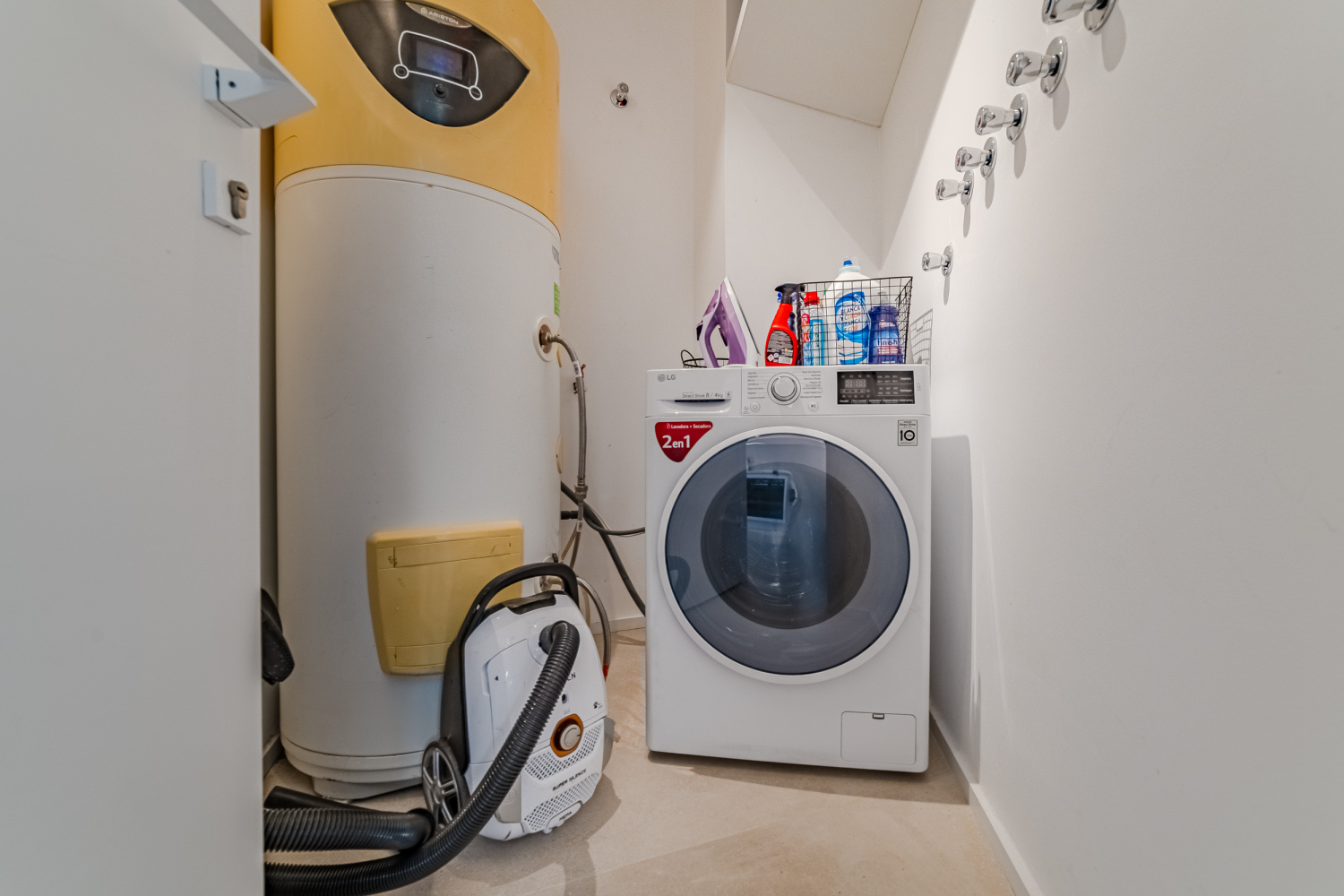 20250617 - 25 - Mi Paraiso - Lucinda - Ocean Garden 1012 - FV +20detalles-11.jpg