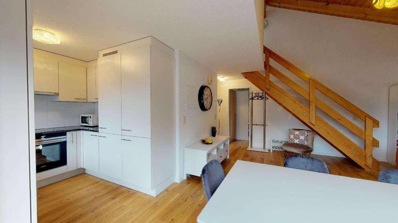 Küche Wohnzimmer von Balkon.jpg