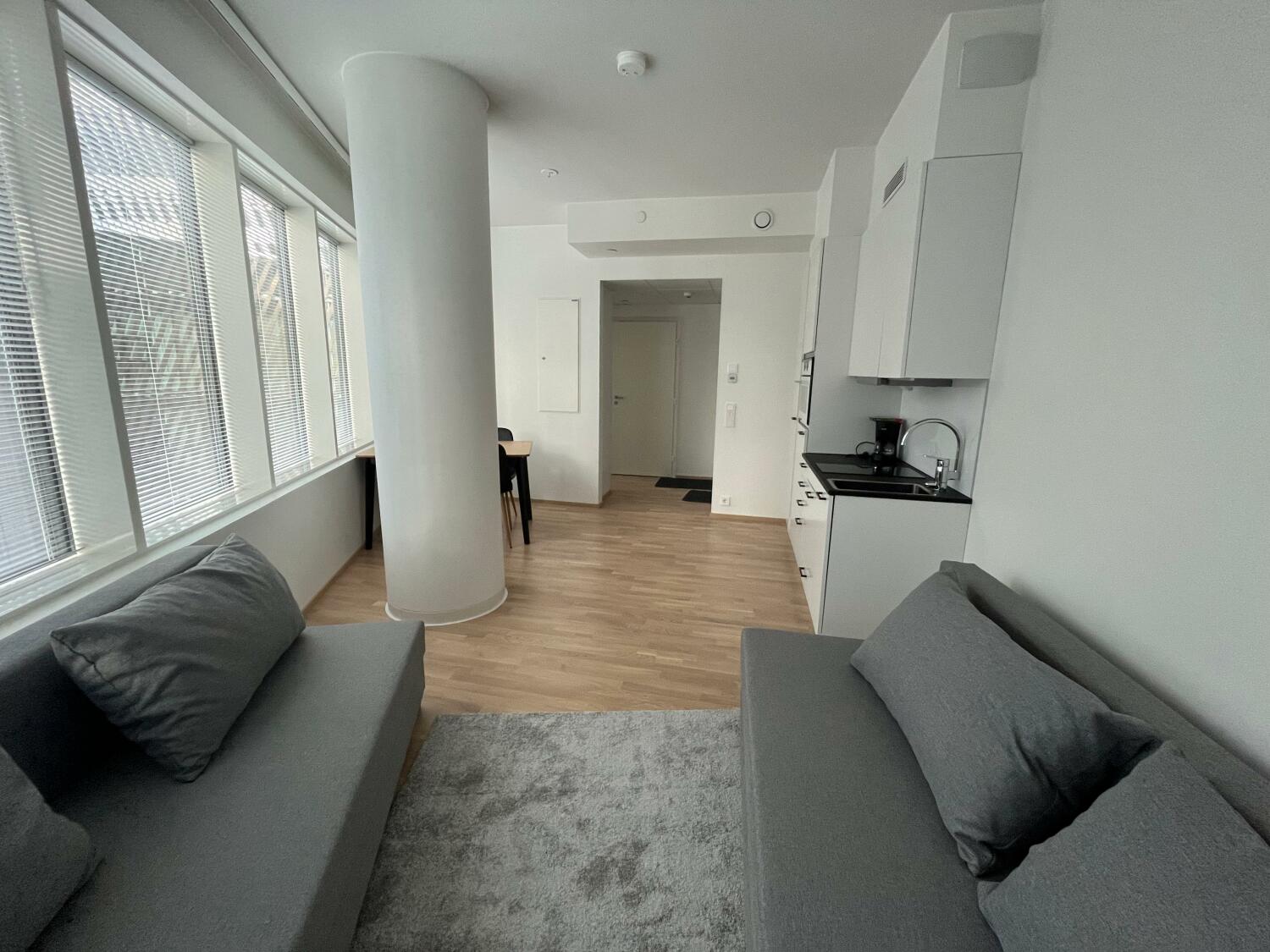 WhatsApp Image 2024-10-08 at 17.45.46.jpeg