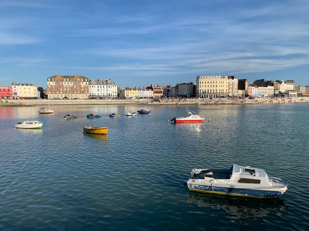Margate from the Harbour Arm.jpg
