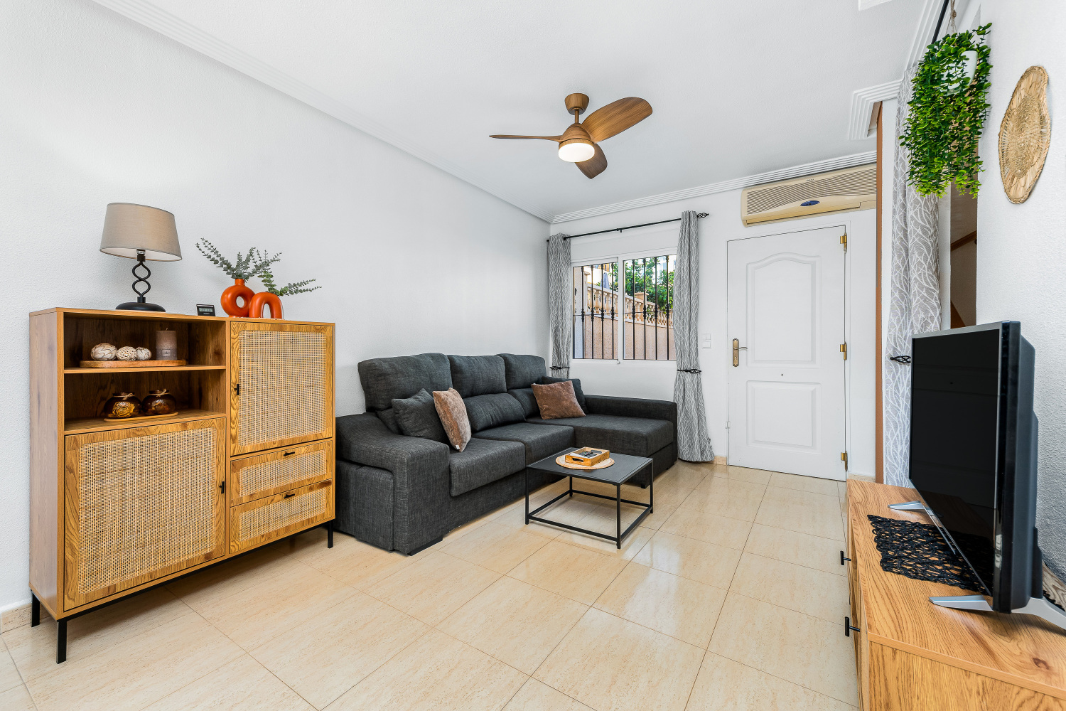 Royal Park Rose 89A (7).jpg