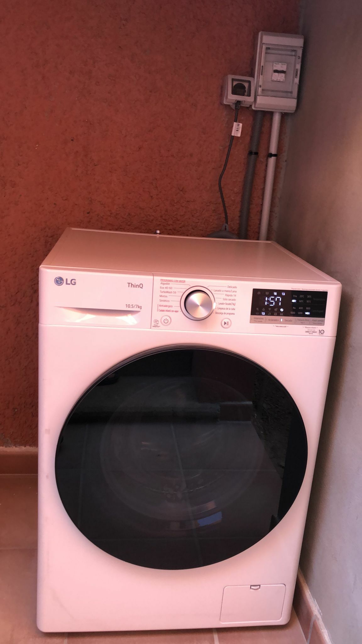 164 Waschtrockner im Patio Haus.jpg