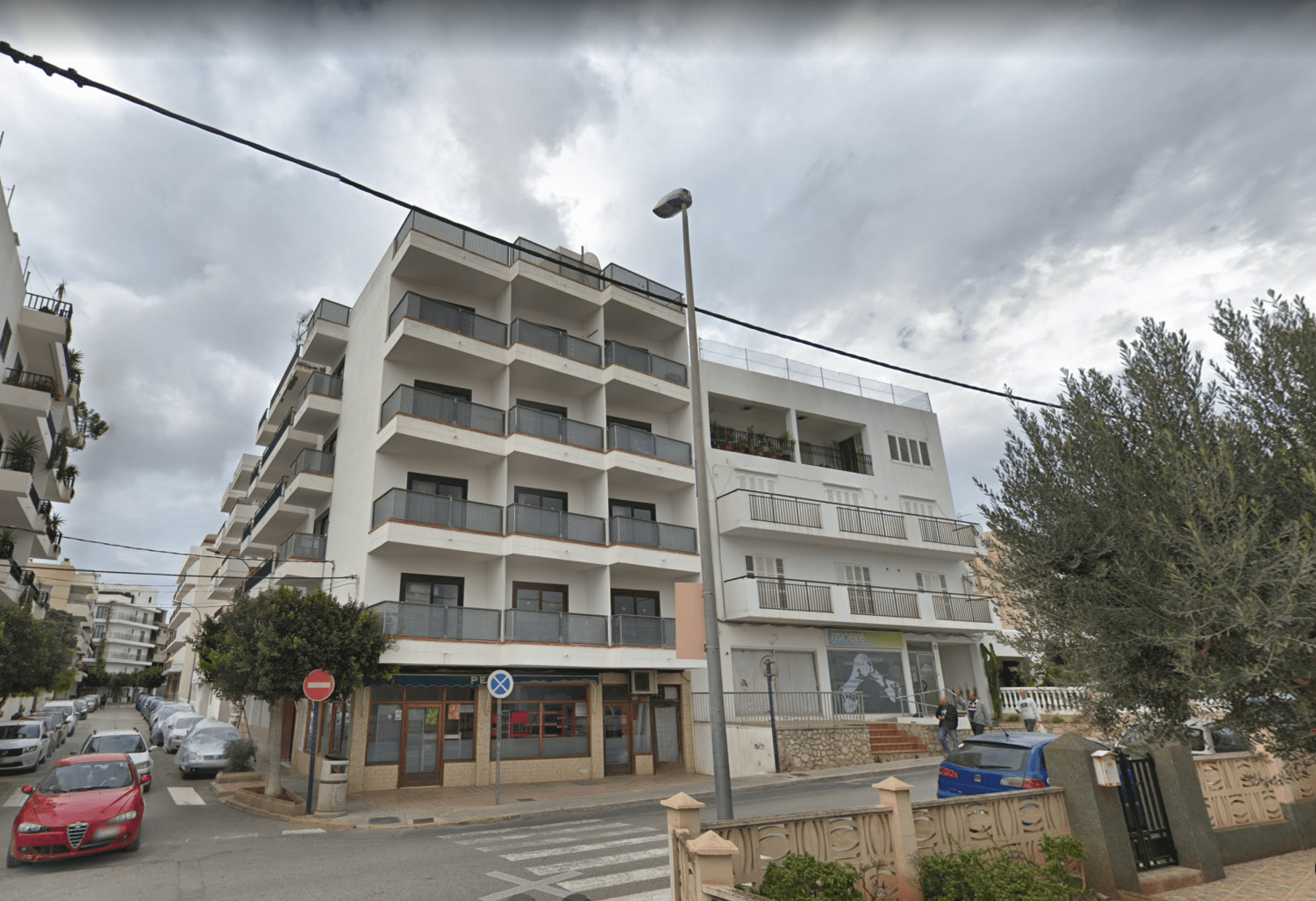 esterno eleven apartments.png