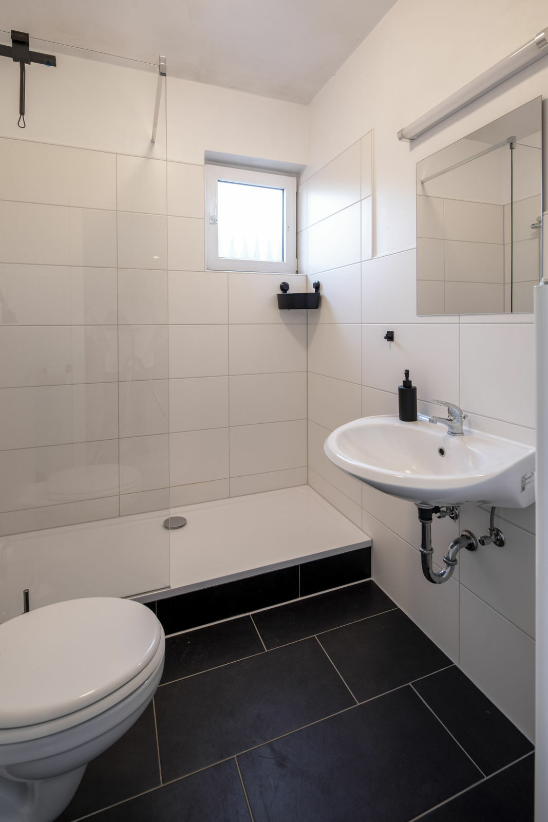 12 - _MG_3545-HDR.jpg