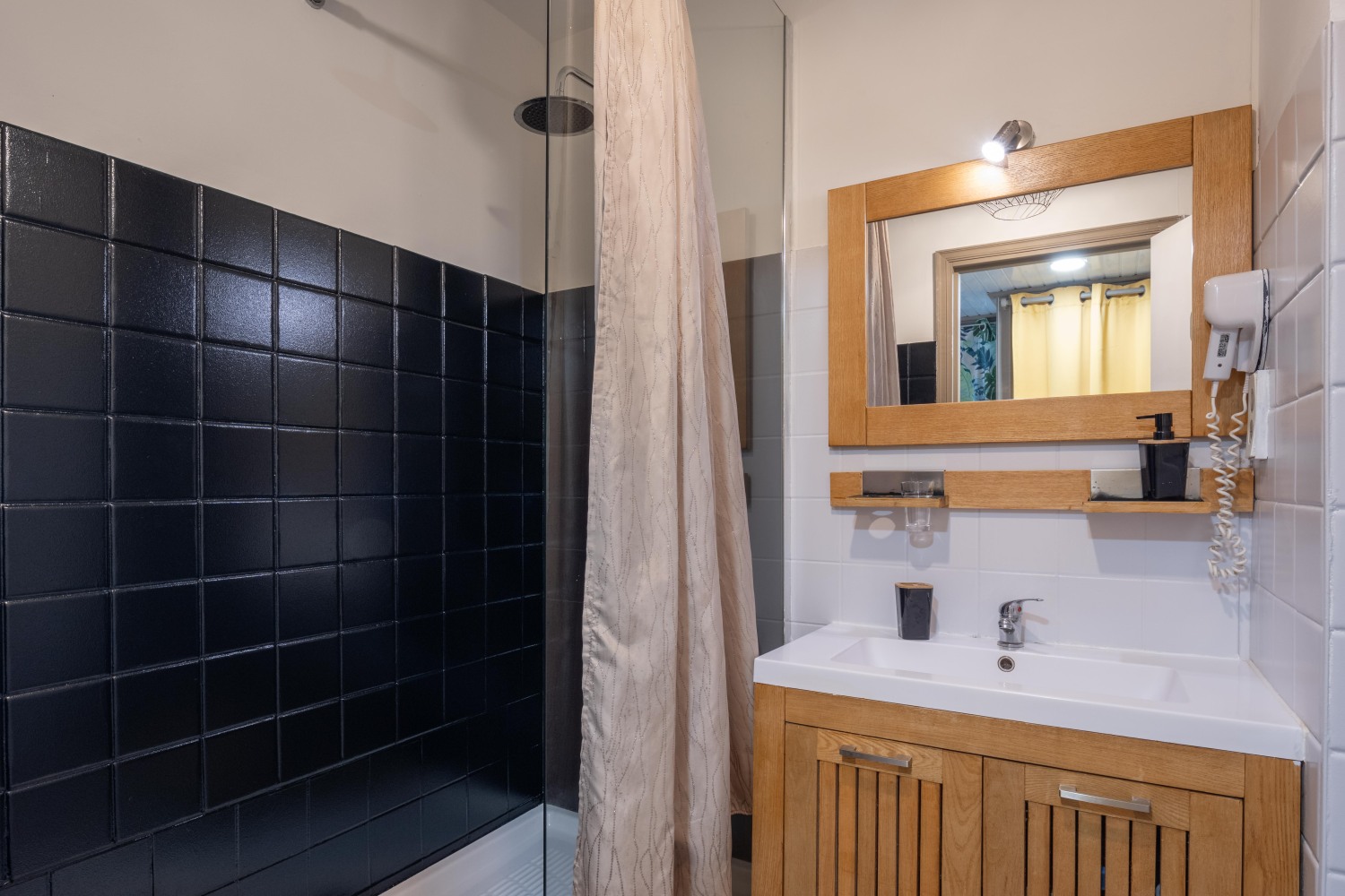 Studio Anse des Rochers 110424©JessicaLaguerre-0511.jpg