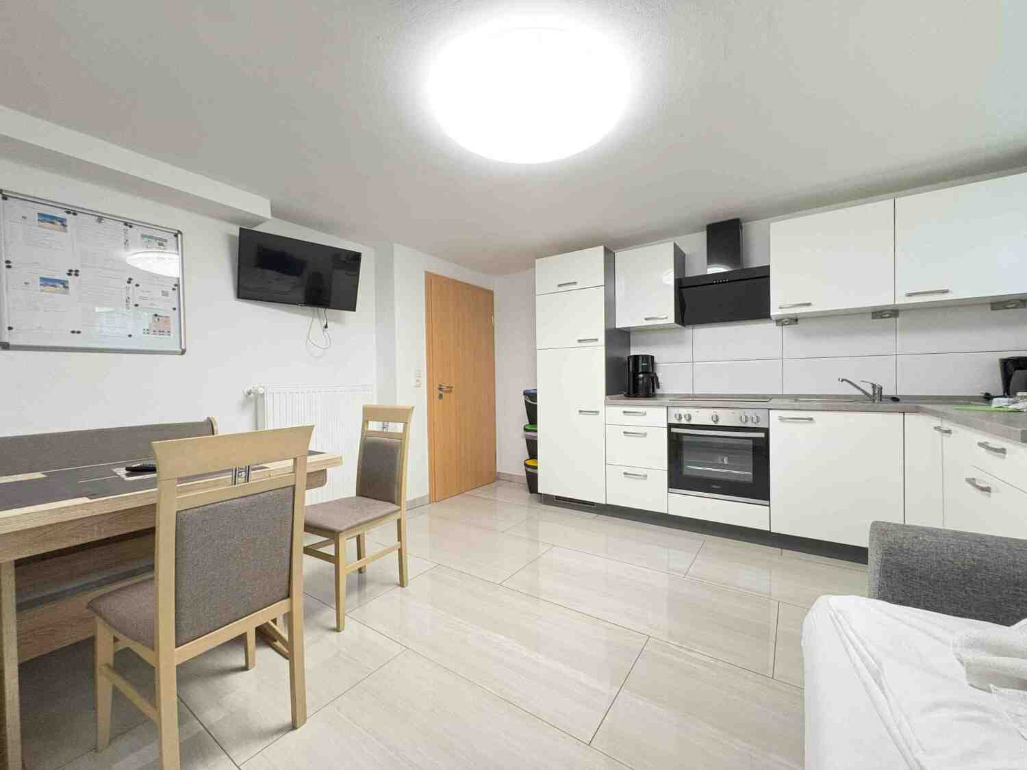 STB115_ Eichenstraße 1, 92449 Steinberg am See (3).jpg