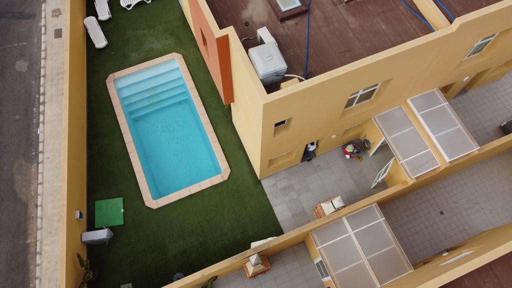 piscina mariposas 3.jpeg