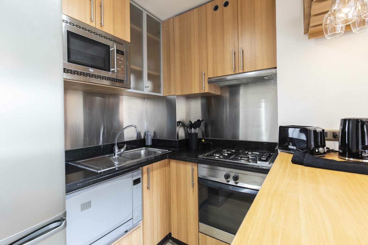 Pedro AVN 22 1810 (15).jpg