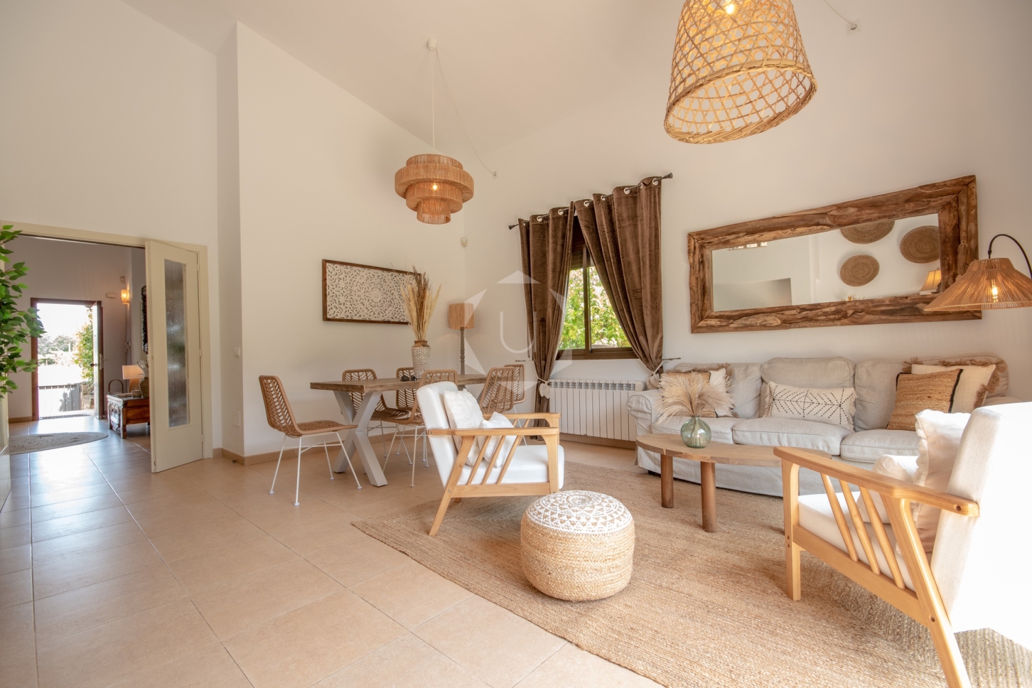 Unique Holiday Home, Villa Madremanye, Costa Brava0002.jpg