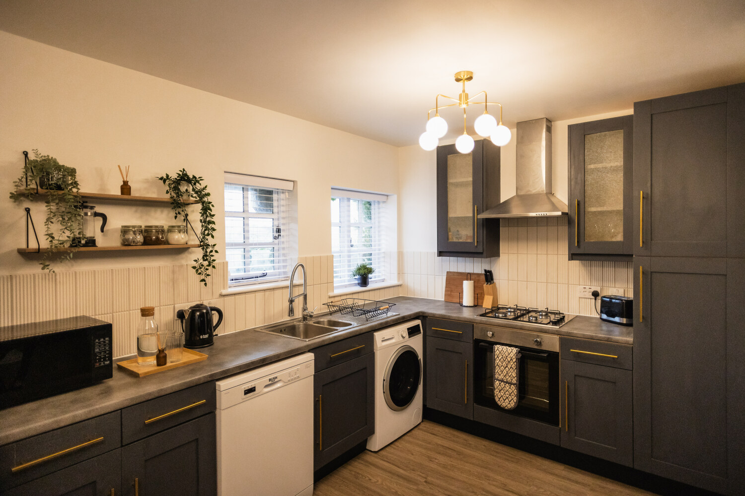 Living & Kitchen 8.jpg