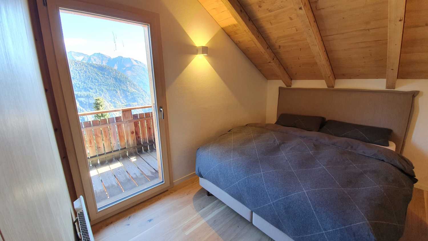 WhatsApp Image 2021-10-25 at 14.00.35 (1).jpeg