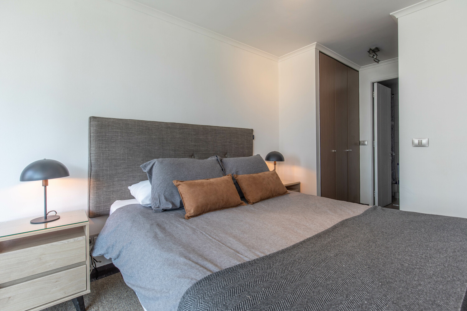 CXII120 904a (10).jpg