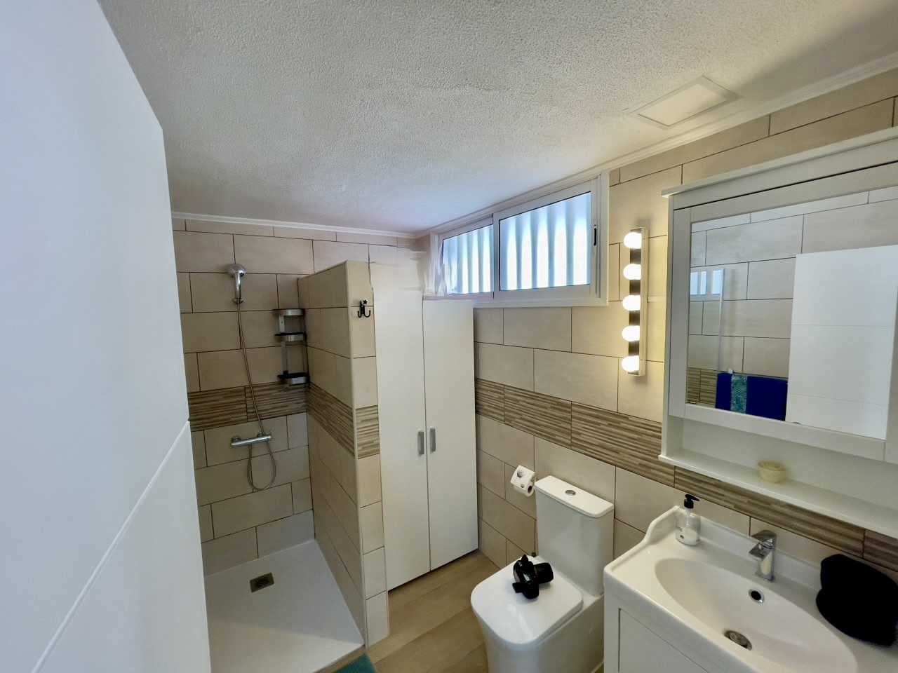 photo_2022-12-11 10.10.00.jpeg