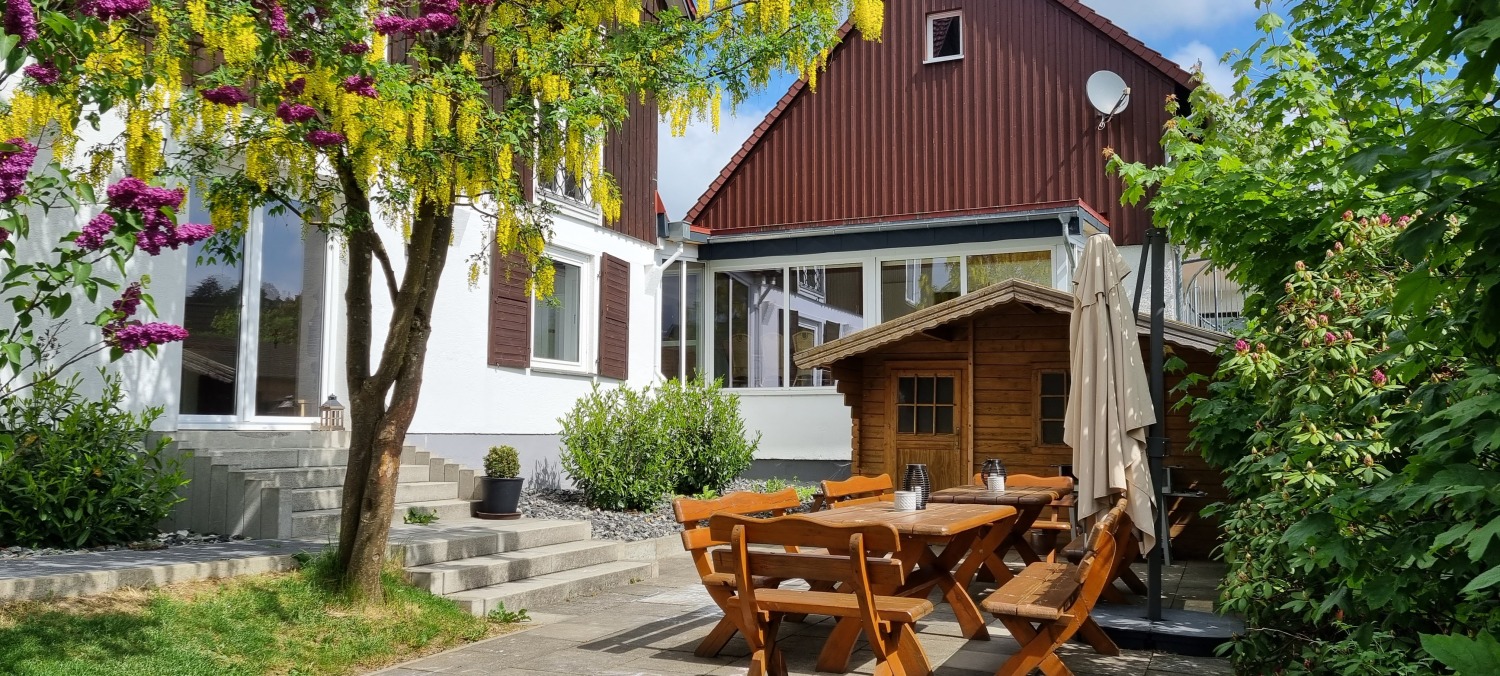 Garten hinter dem Haus.jpg