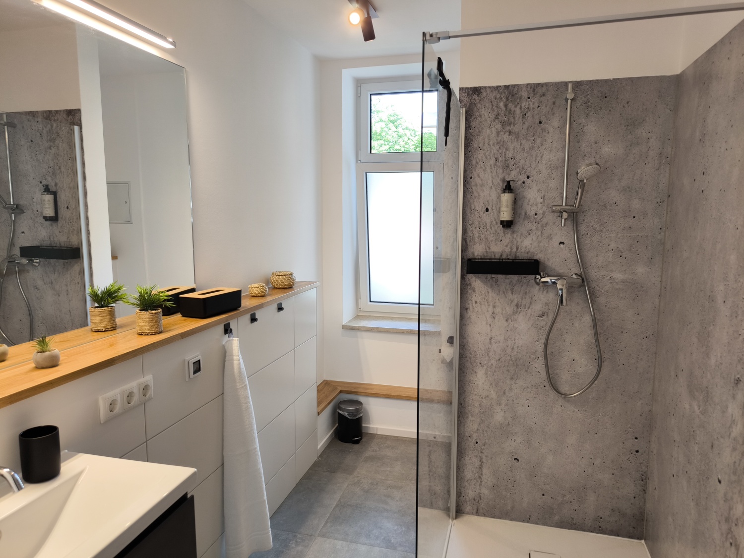 IMG_20250617_112459 (2).jpg