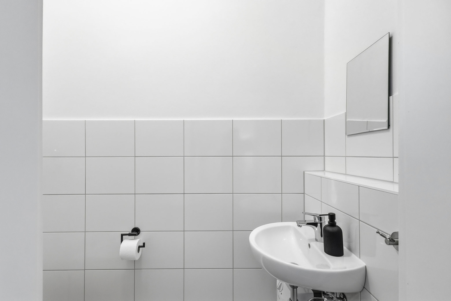 AirBnB Berlin-77.jpg