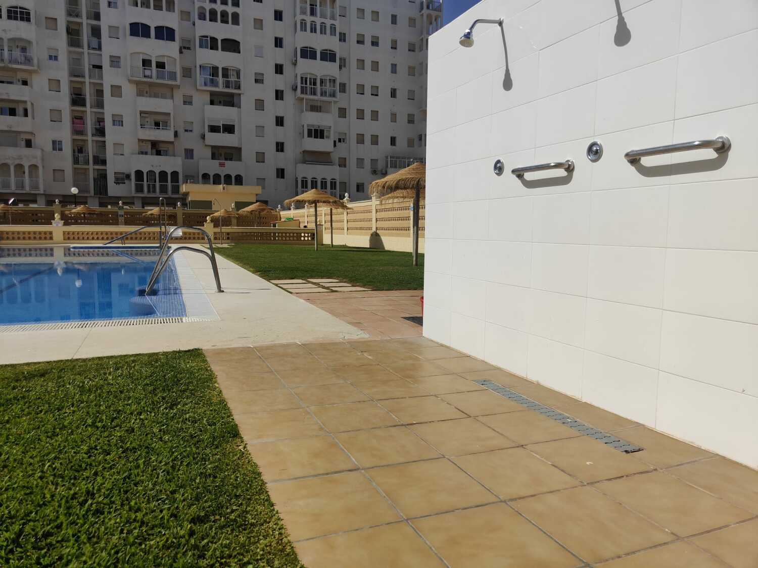 foto piscina salada.jpeg