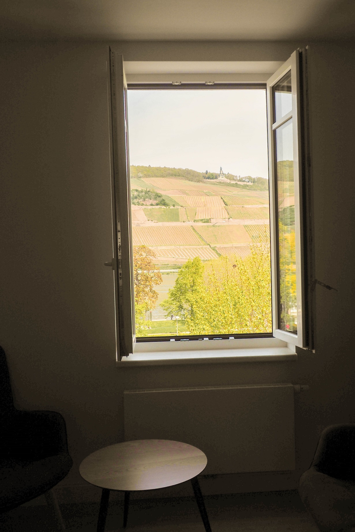 3. Stock Aussicht Wohnzimmer 2.jpg