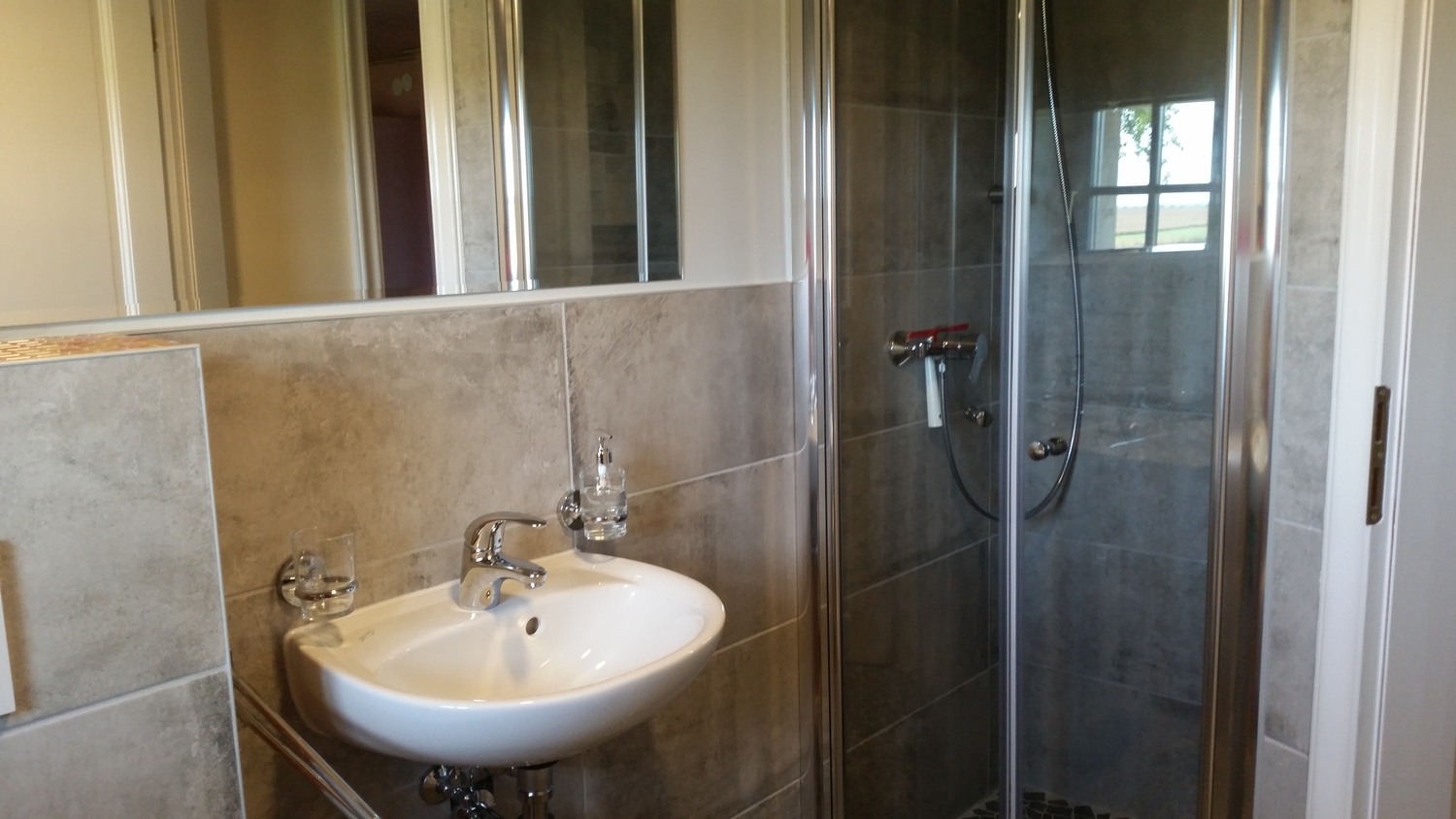 Fewo Koos Bad -Dusche-.jpg