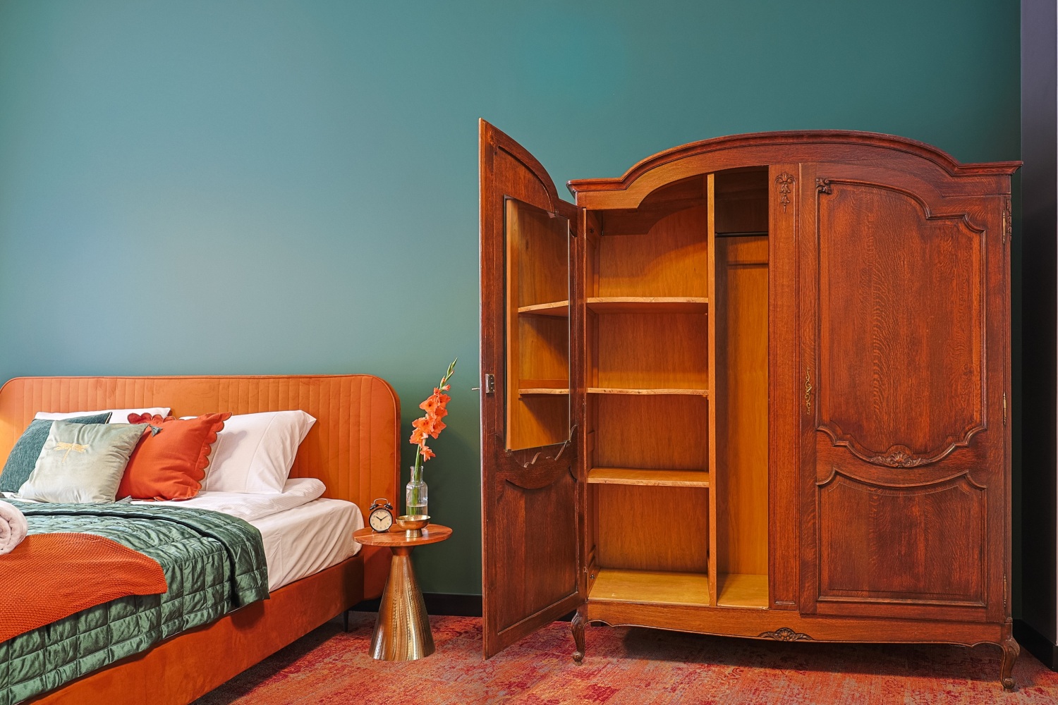 wielka szafa Łódź centrum piękne mieszkanie.jpg