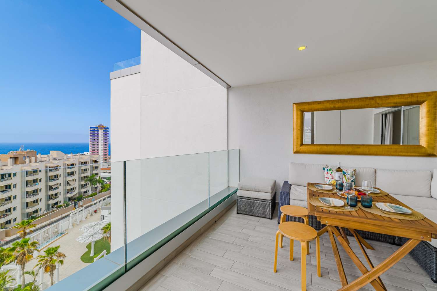 20250707 - 25 - Mi Paraiso - Lucinda - Ocean Garden 807 - FV +20detalles+sky-3.jpg