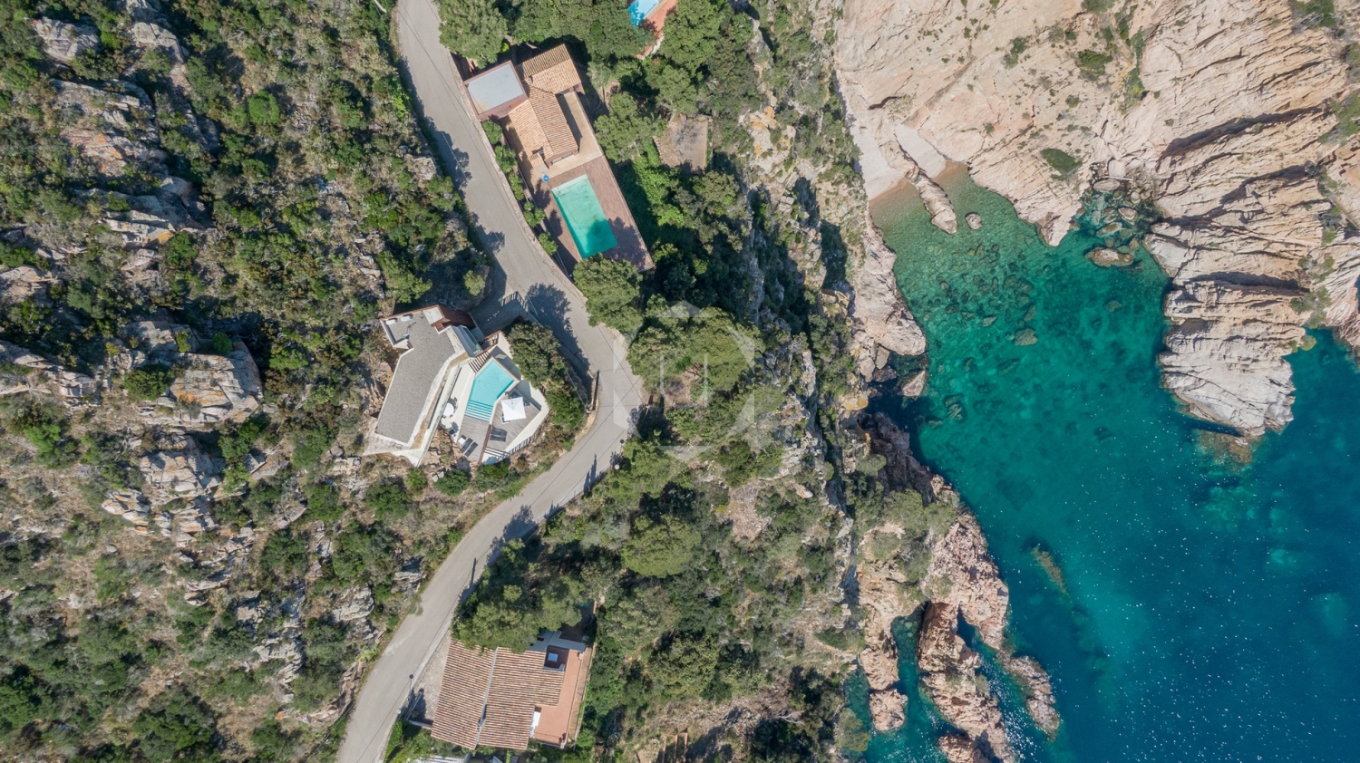 Villa Crystal, Luxury rental home in Aiguablava, Begur, Costa Brava (11).jpg