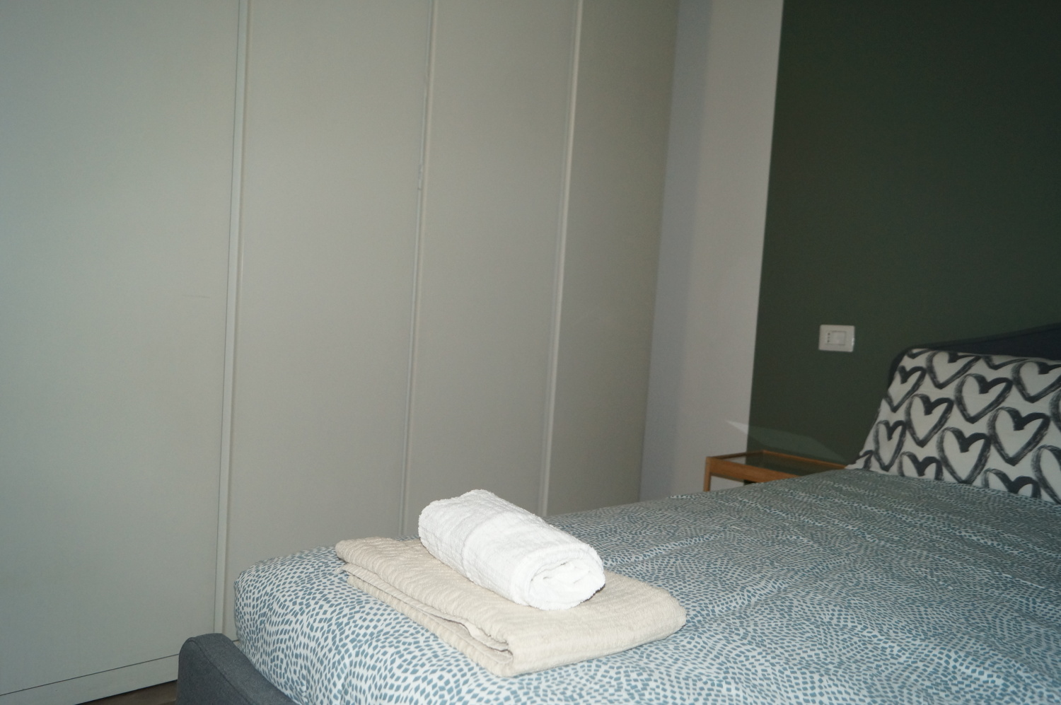 NAVIGLI DARSENA - CAMERA 10.JPG