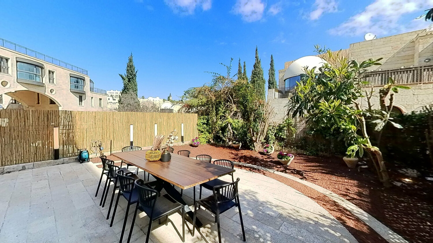 Eliyahu-Shama-st15-4BDR3BR-Spacious-Duplex-Garden-Apt-03282023_122532.jpg