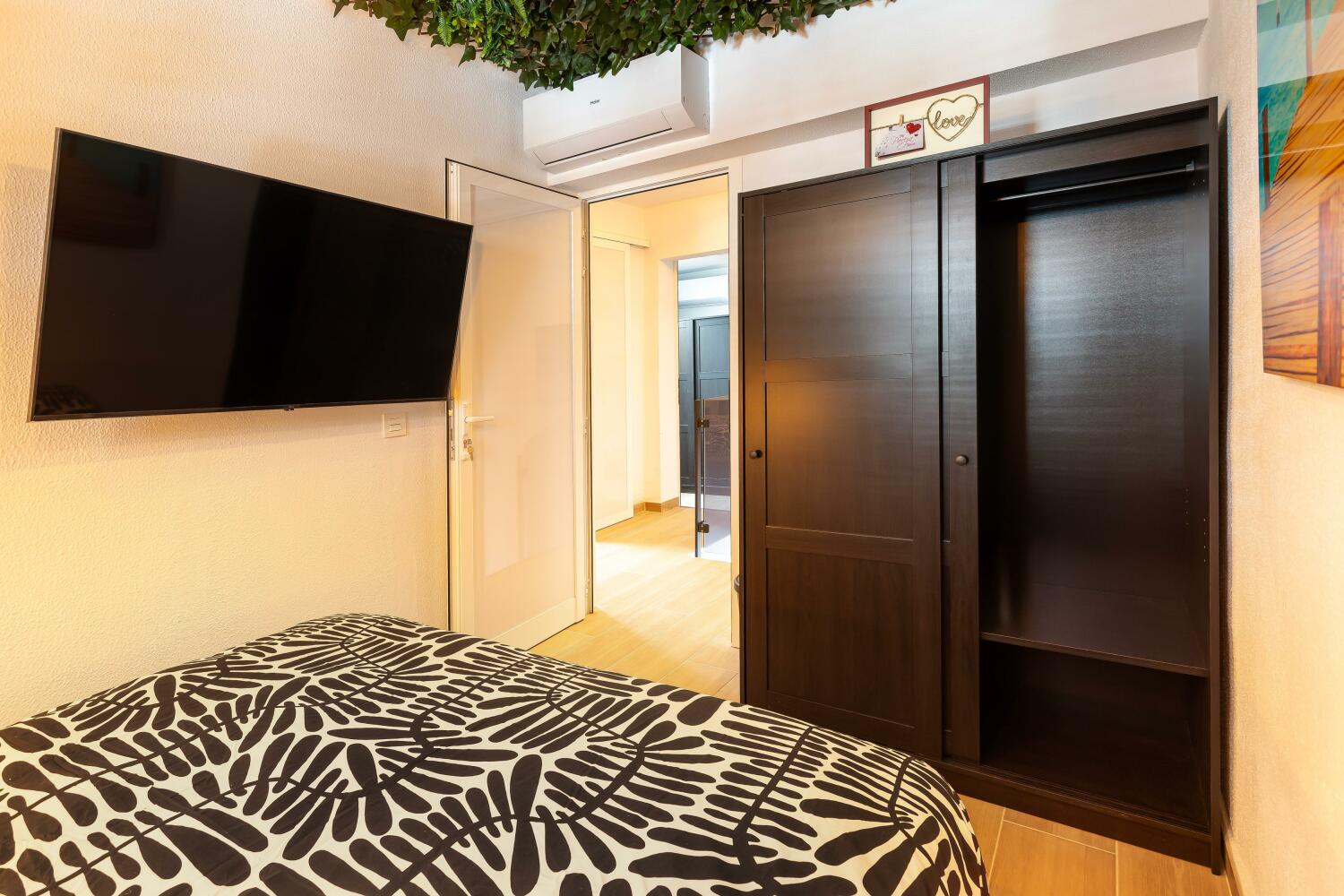 WhatsApp Image 2024-10-25 at 13.14.06 (3).jpeg