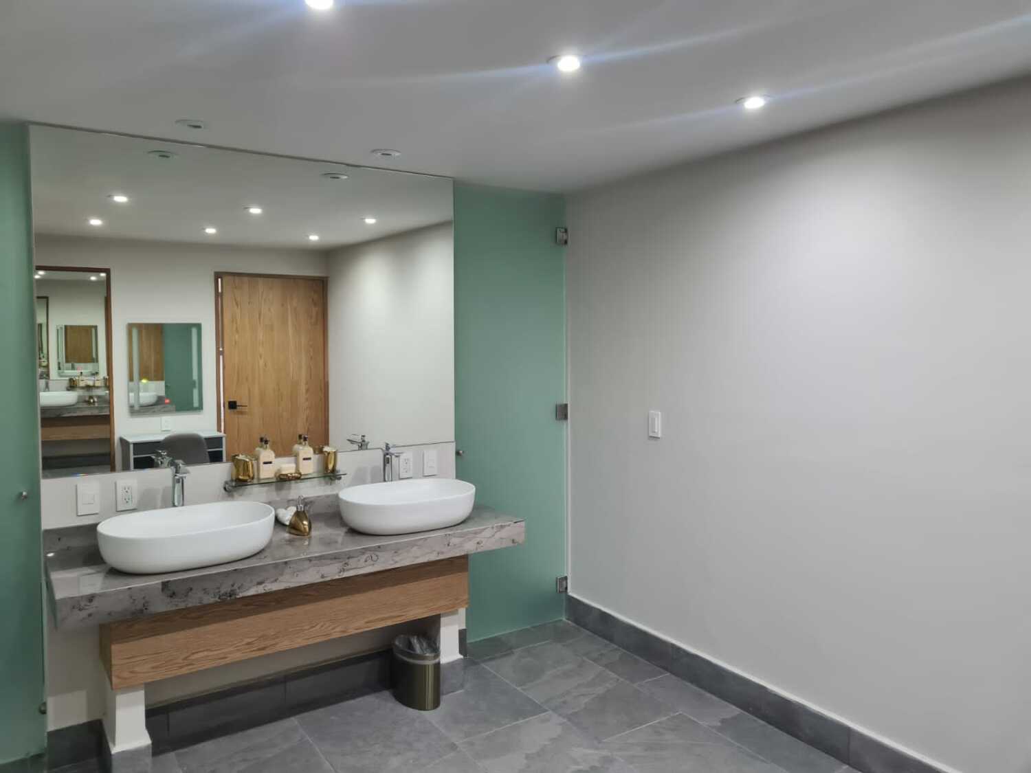 WhatsApp Image 2022-09-21 at 12.00.41 PM.jpeg