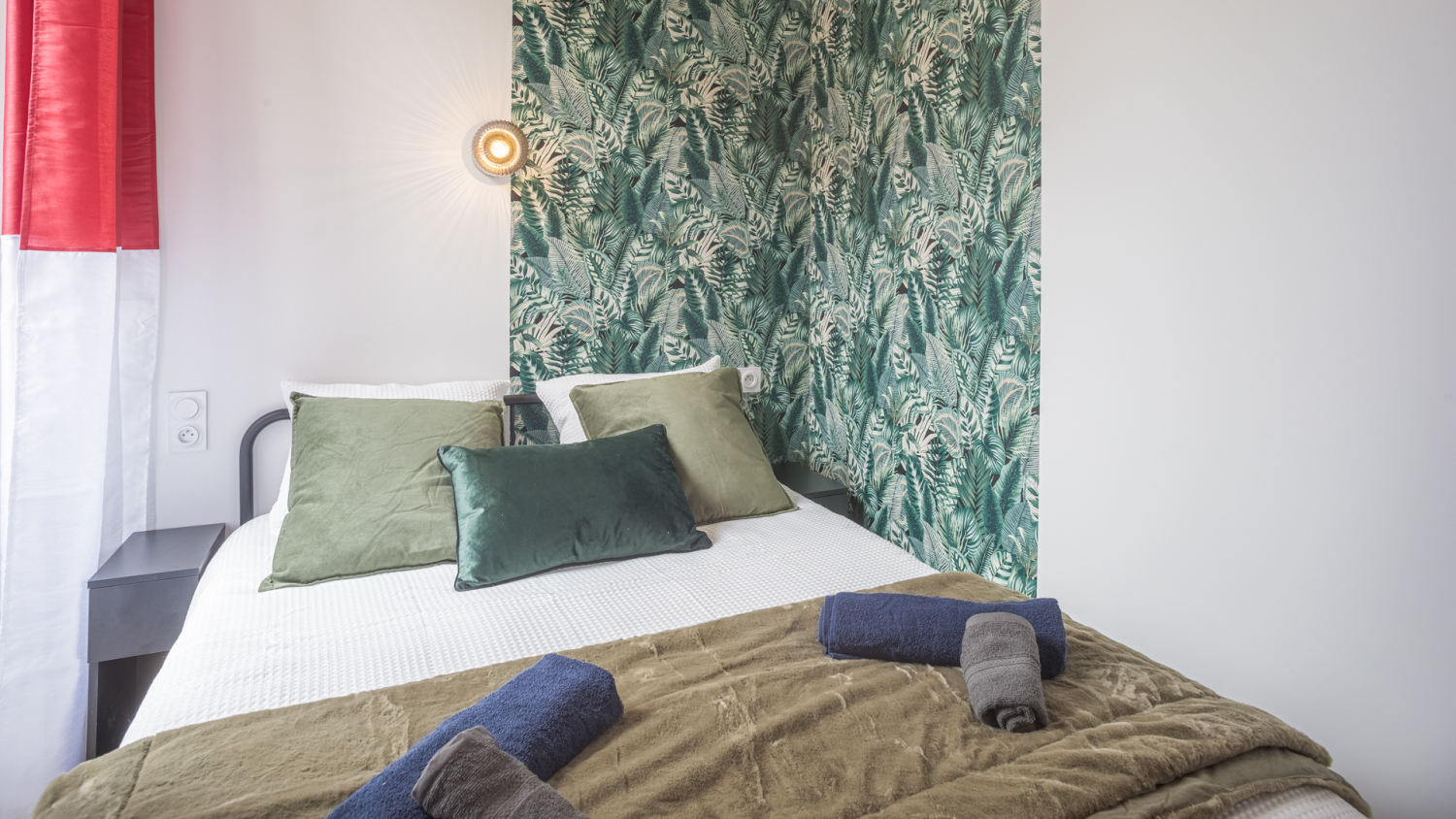 BW7A0171-Panorama HDR.jpg