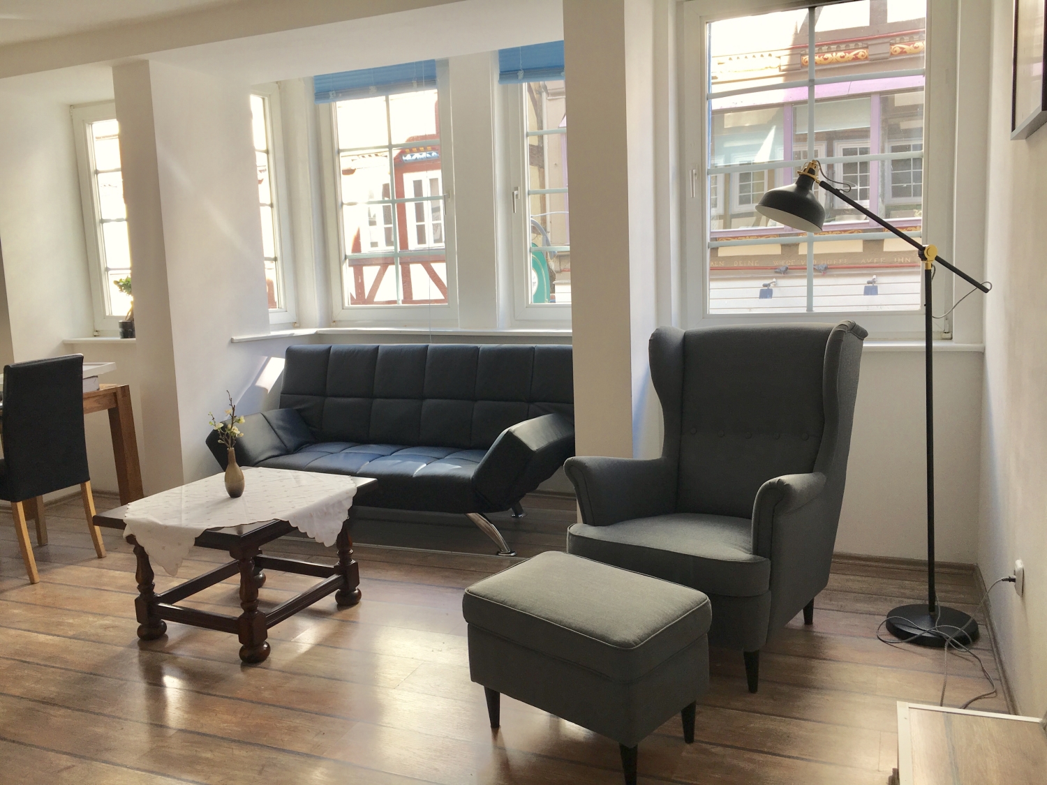 Wohnzimmer Vollaufnahme.jpg