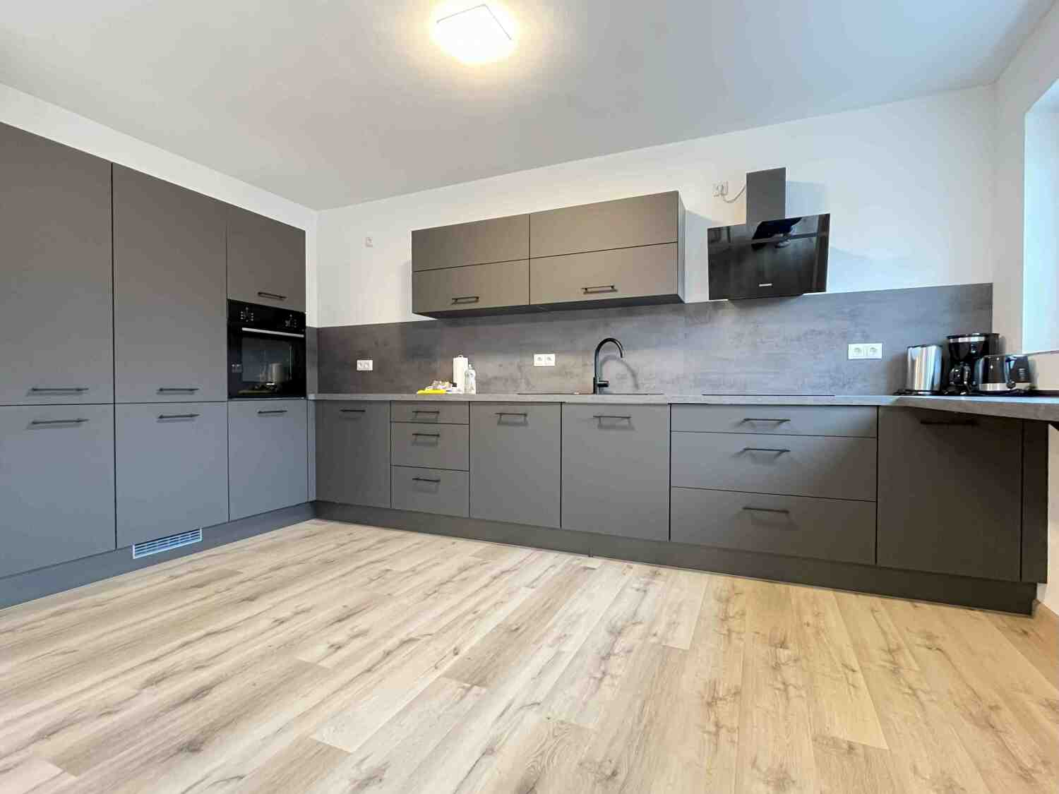 LAP105_(OG links) Pielmühler Straße 4, 93138 Lappersdorf (1).jpg